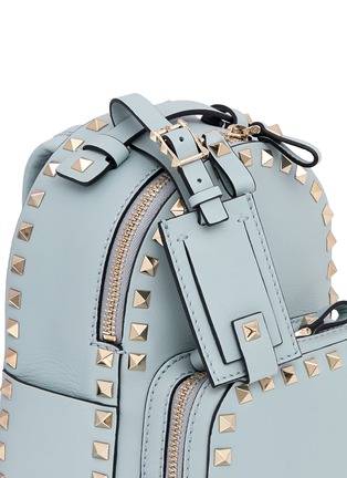 Detail View - Click To Enlarge - VALENTINO GARAVANI - 'Rockstud' mini leather backpack