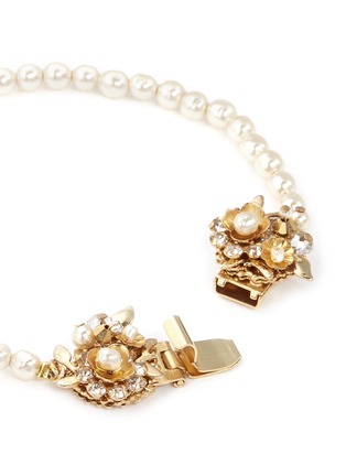 Detail View - Click To Enlarge - MIRIAM HASKELL - Crystal floral filigree Baroque pearl bracelet