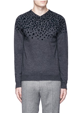 Main View - Click To Enlarge - KOLOR - Leopard velvet flock print V-neck sweater