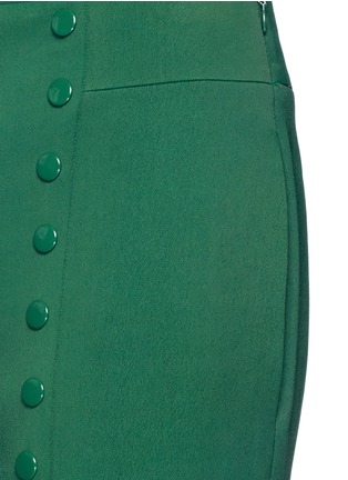 Detail View - Click To Enlarge - 72722 - 'She's Come Undone' button kick flare crepe pants