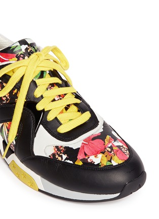 Detail View - Click To Enlarge - ASH - 'Hip' star stud floral print leather sneakers