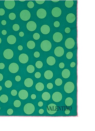 Detail View - Click To Enlarge - VALENTINO GARAVANI - Mirror dot silk twill scarf