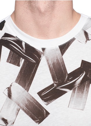 Detail View - Click To Enlarge - HELMUT LANG - Cascading Print T-shirt