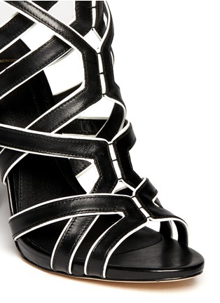 Detail View - Click To Enlarge - B BY BRIAN ATWOOD - Carbinia contrast trim strappy sandals