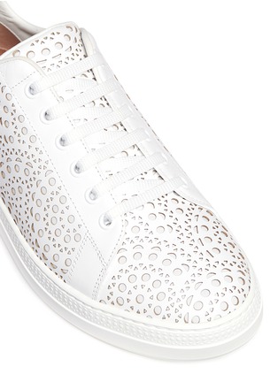 Detail View - Click To Enlarge - ALAÏA - Lasercut leather sneakers
