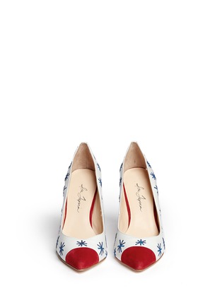 Figure View - Click To Enlarge - ISA TAPIA - 'Estrella' star embroidery suede trim leather pumps
