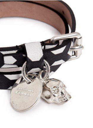 Detail View - Click To Enlarge - ALEXANDER MCQUEEN - Double wrap pattern leather bracelet
