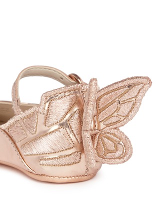 Detail View - Click To Enlarge - SOPHIA WEBSTER - Chiara Baby' metallic leather infant Mary Jane flats