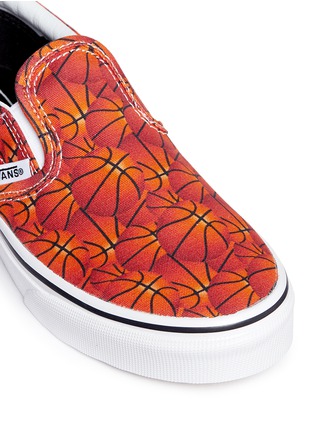 Detail View - Click To Enlarge - VANS - 'Classic Sports' basketball print canvas kids slip-ons