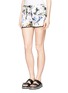Front View - Click To Enlarge - ELIZABETH AND JAMES - 'Keyla' floral print running shorts