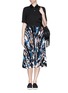 Figure View - Click To Enlarge - ELIZABETH AND JAMES - 'Caident' abstract print pleat skirt