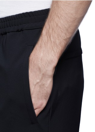 Detail View - Click To Enlarge - THEORY - 'Plymouth' stretch technical nylon twill pants