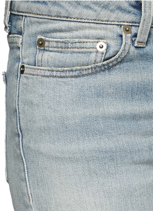 Detail View - Click To Enlarge - SAINT LAURENT - Ripped knee light wash jeans
