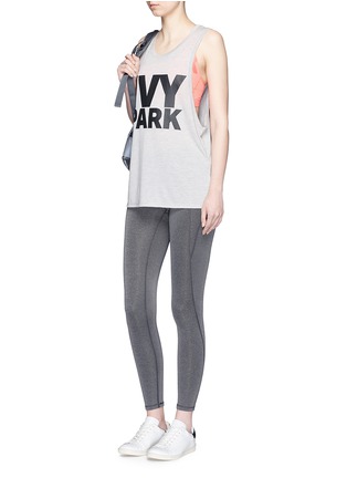 Figure View - Click To Enlarge - IVY PARK - The I' logo waist low rise performance 3/4 leggings