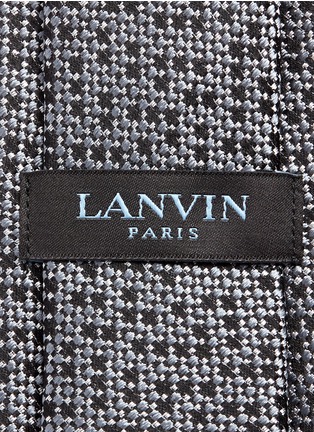 Detail View - Click To Enlarge - LANVIN - Geometric dot silk tie