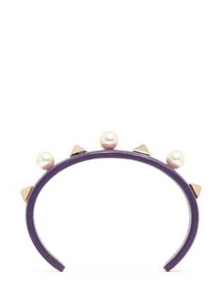 Detail View - Click To Enlarge - VALENTINO GARAVANI - 'Rockstud' faux pearl leather cuff
