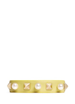 Main View - Click To Enlarge - VALENTINO GARAVANI - 'Rockstud' faux pearl leather cuff