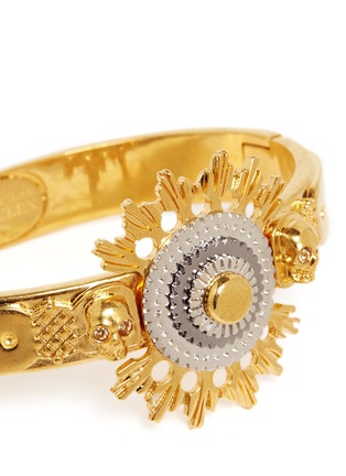 Detail View - Click To Enlarge - ALEXANDER MCQUEEN - Skull and flower cuff