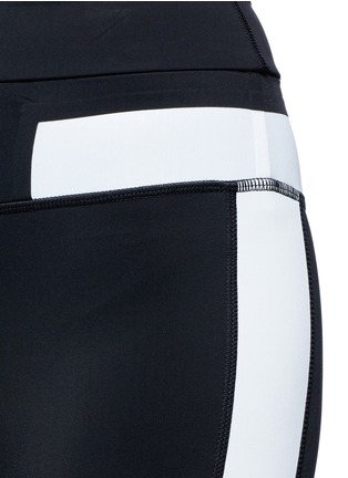 Detail View - Click To Enlarge - P.E NATION - 'Roll Out' colourblock performance leggings
