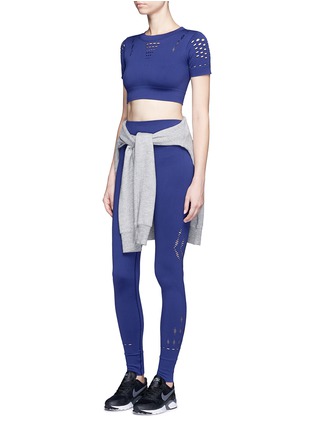 Figure View - Click To Enlarge - TOPSHOP - Keyhole cutout performance cropped top
