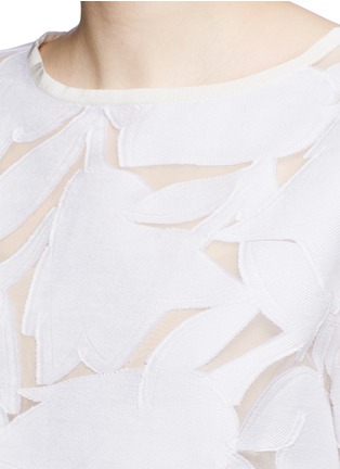 Detail View - Click To Enlarge - MONCLER - 'Maglia' drawcord hem floral fil coupé organza T-shirt