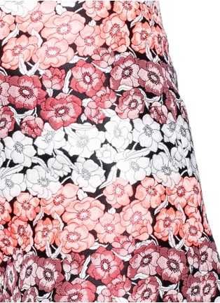Detail View - Click To Enlarge - GIAMBA - Flower jacquard shorts