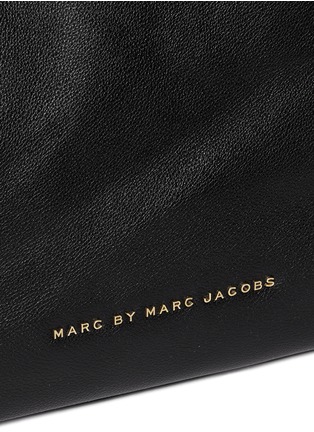 Detail View - Click To Enlarge - MARC BY MARC JACOBS - 'What's the T' colourblock leather tote