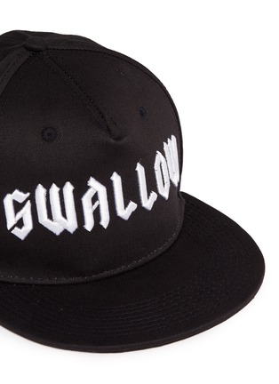 Detail View - Click To Enlarge - MC Q - Swallow slogan embroidered baseball cap