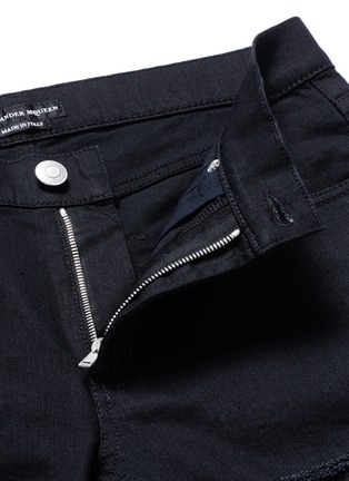  - ALEXANDER MCQUEEN - Slim fit slashed jeans