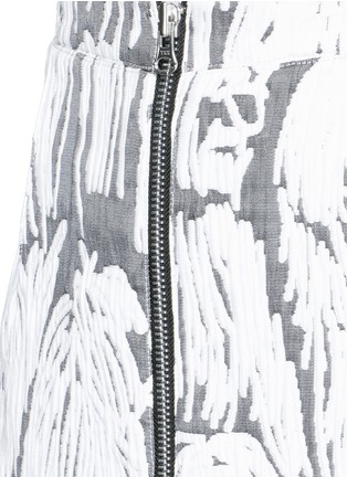 Detail View - Click To Enlarge - OPENING CEREMONY - 'Komondor' quilted jacquard mini zip skirt