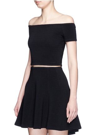 Front View - Click To Enlarge - ALICE & OLIVIA - 'Gracelyn' off-shoulder cropped top