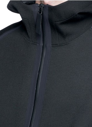 Detail View - Click To Enlarge - ISAORA - 'Neo' bonded jersey zip hoodie