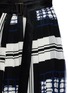 Detail View - Click To Enlarge - SACAI - 'Runway' velvet stud trim geometric print plissé skirt