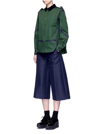 Figure View - Click To Enlarge - SACAI - Side pleat webbing strap shirt
