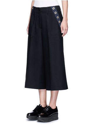 Front View - Click To Enlarge - SACAI - Grommet trim wool flannel culottes