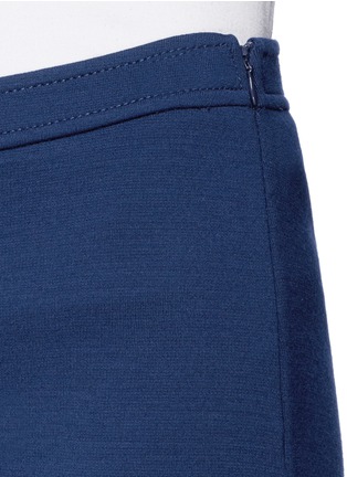 Detail View - Click To Enlarge - ST. JOHN - 'Alexa' cropped Milano knit pants