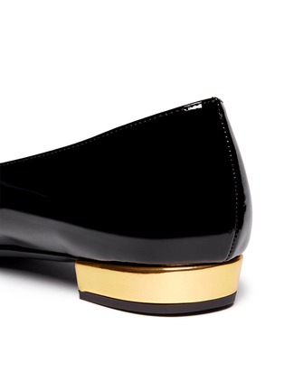 Detail View - Click To Enlarge - KATE SPADE - Nolina pearl chain buckle patent leather flats