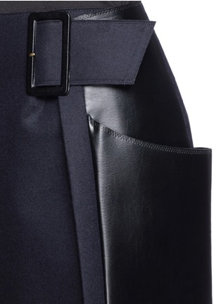 Detail View - Click To Enlarge - TOGA ARCHIVES - Faux leather felt skirt 