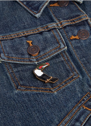 Detail View - Click To Enlarge - MARC JACOBS - Enamel toucan pin