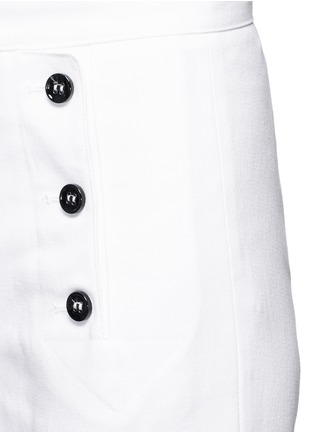 Detail View - Click To Enlarge - ISABEL MARANT ÉTOILE - Contrast button cotton twill capri pants