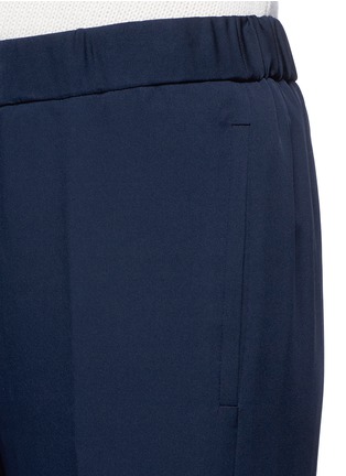 Detail View - Click To Enlarge - THEORY - 'Thorene' elastic waist silk georgette pants