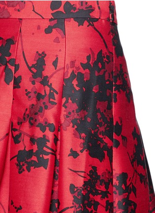 Detail View - Click To Enlarge - DIANE VON FURSTENBERG - 'Gemma' floral print wool-silk pleat skirt