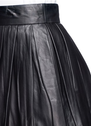 Detail View - Click To Enlarge - ALICE & OLIVIA - Lamb leather pleat skirt 