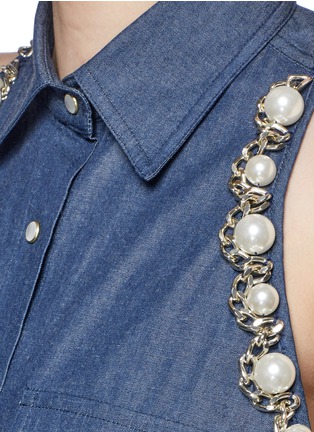 Detail View - Click To Enlarge - FORTE COUTURE - Faux pearl chain cold shoulder cotton shirt