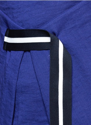 Detail View - Click To Enlarge - FFIXXED STUDIOS - 'Mung' belt panel linen blend top