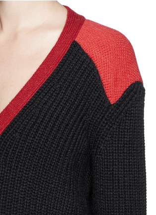 Detail View - Click To Enlarge - GIVENCHY - Colourblock wool sweater