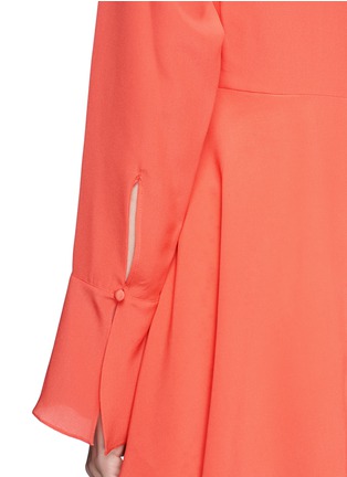 Detail View - Click To Enlarge - CHLOÉ - Peplum silk blouse with detachable scarf