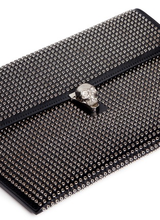 Detail View - Click To Enlarge - ALEXANDER MCQUEEN - Skull closure stud leather envelope clutch