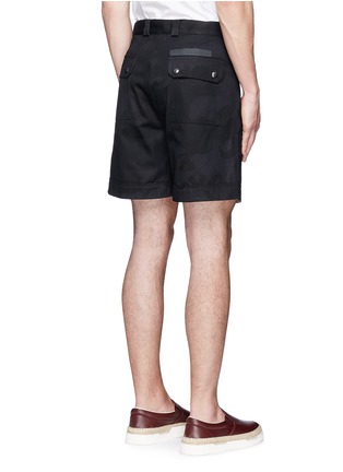 Back View - Click To Enlarge - VALENTINO GARAVANI - 'Camu Noir' cotton twill shorts