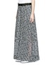Front View - Click To Enlarge - SACAI - Chiffon cuff floral print wide leg pants